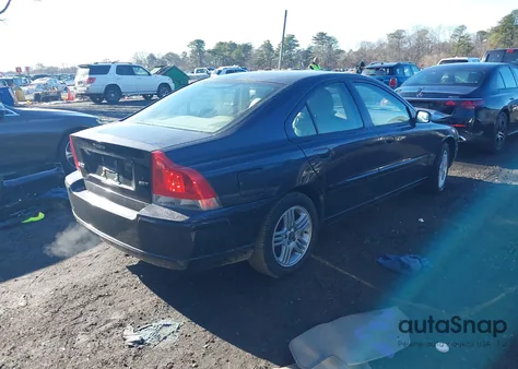 2006 Volvo S60 2.5T из США, поврежденный, VIN YV1RS592362550111
